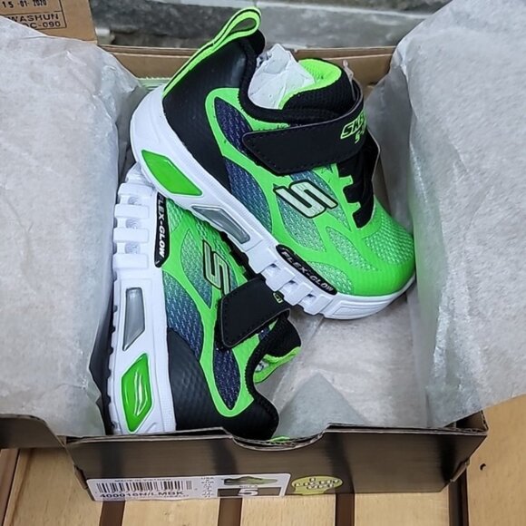 Toddler Boy's Skechers Flex Glow Dezlom Light-Up Sneaker - Picture 3 of 8